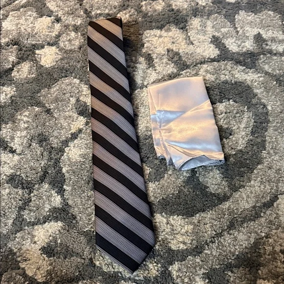 Bespoke Elegant Black and Silver Striped Tie - Picture 4 of 4